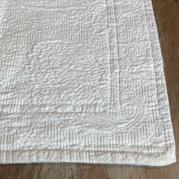 Lands' End Bedding 3 Quilted Standard Pillow Shams Poshmark